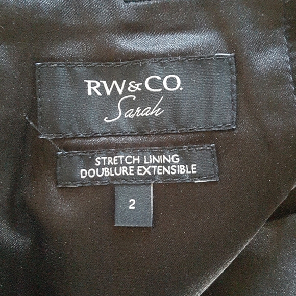 Skirt - Picture 3 of 3